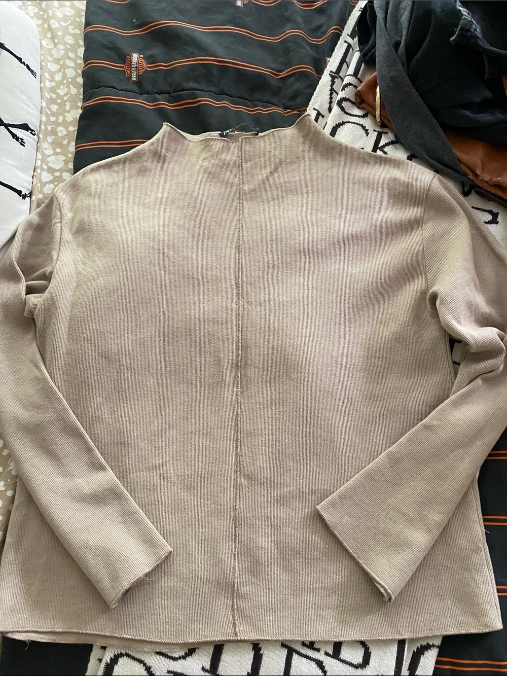 Zara Beige Crew Neck Knit Sweater